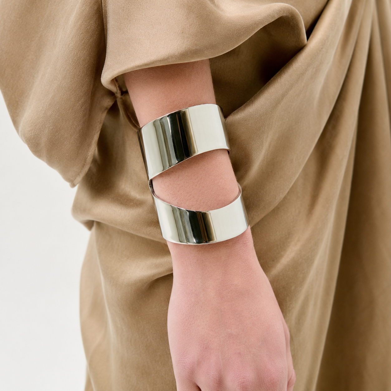Artemis Cuff