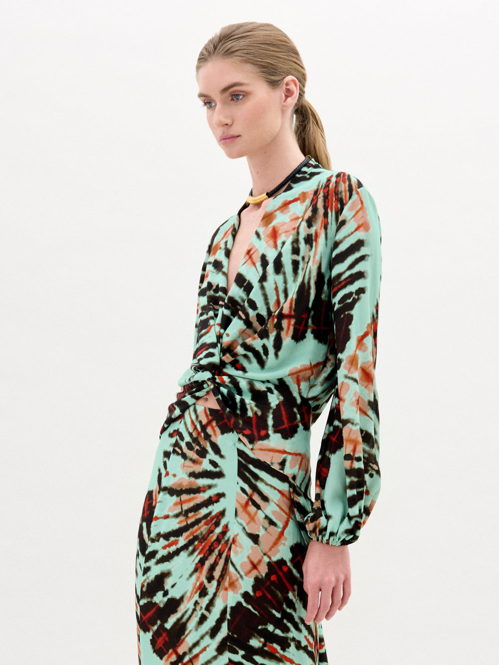 HONEY_BLOUSE_-_MINT_TIE_DYE_FRONT_FALL_2025