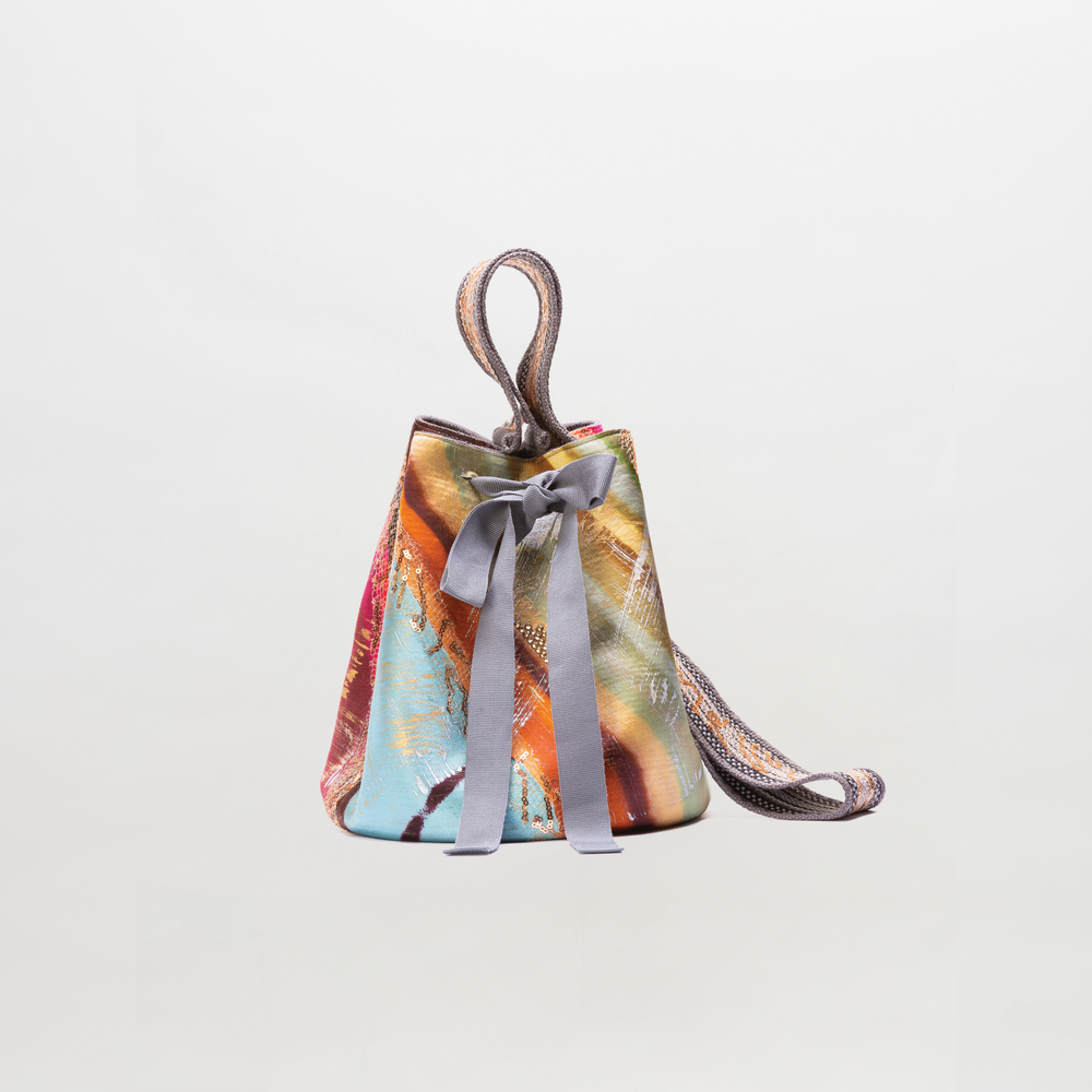 LAAPUT_MOCHILA_GRIS_GRANDE_0a8b14d4-fa32-4644-a2e5-219f87f2b5da