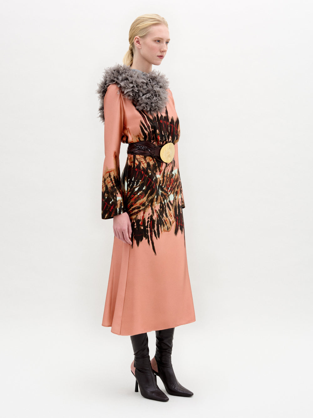 PESARO_DRESS_-_PEACH_ABSTRACT_FRONT_FALL_2025