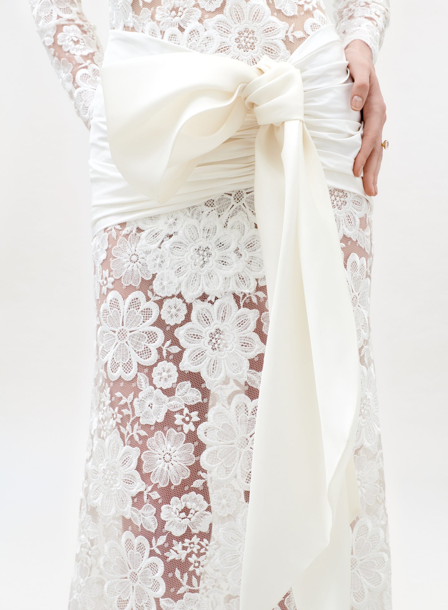 Alma Dress
