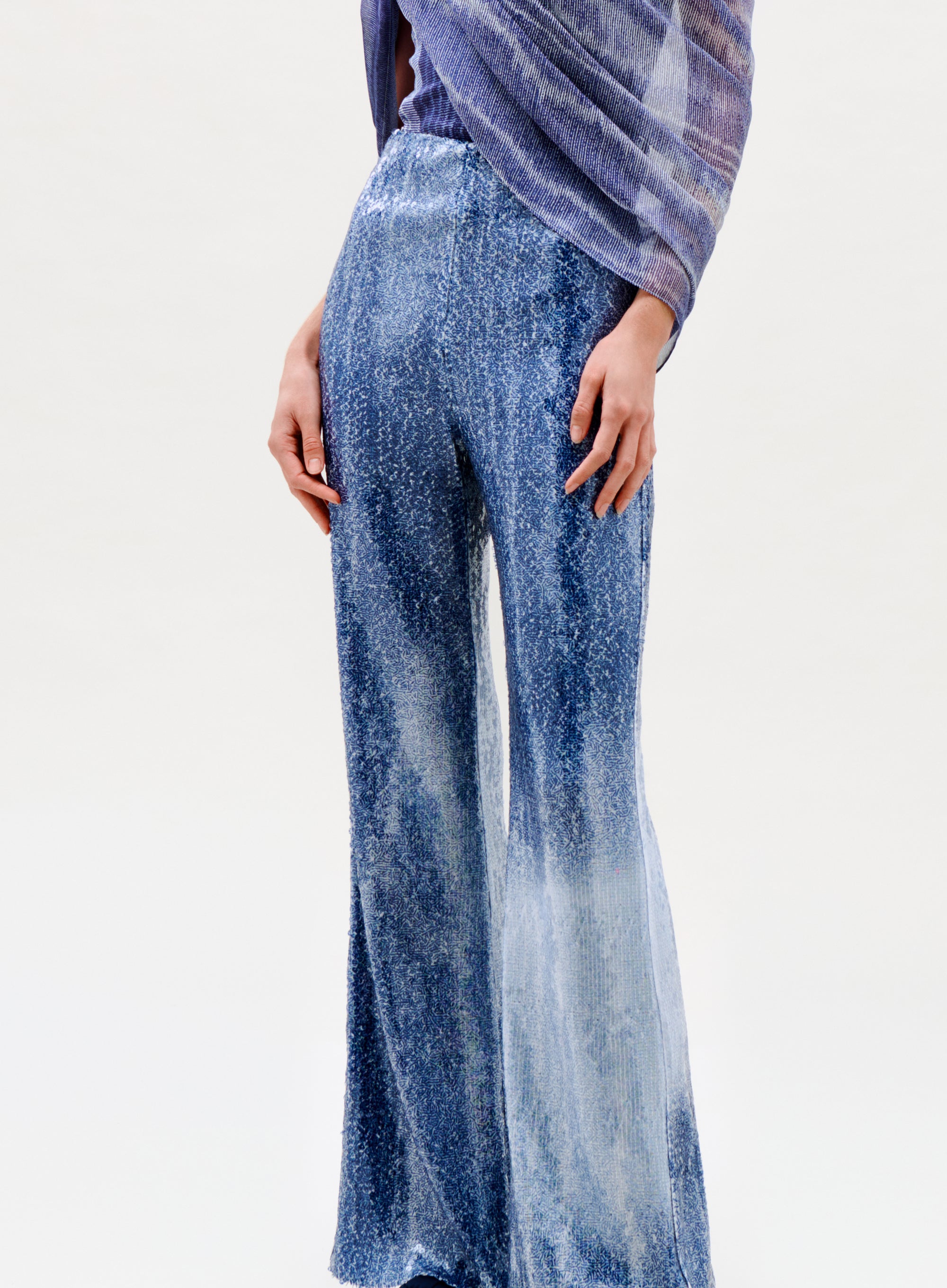 00__Avelino_pant__navy_Moire_FALL_2026_DETAIL