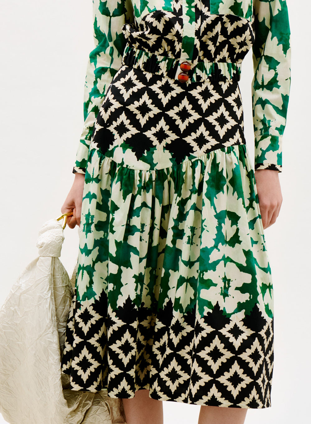 00__Libby_Skirt_Esmerald_Multi__FALL_2026_DETAIL_FRONT