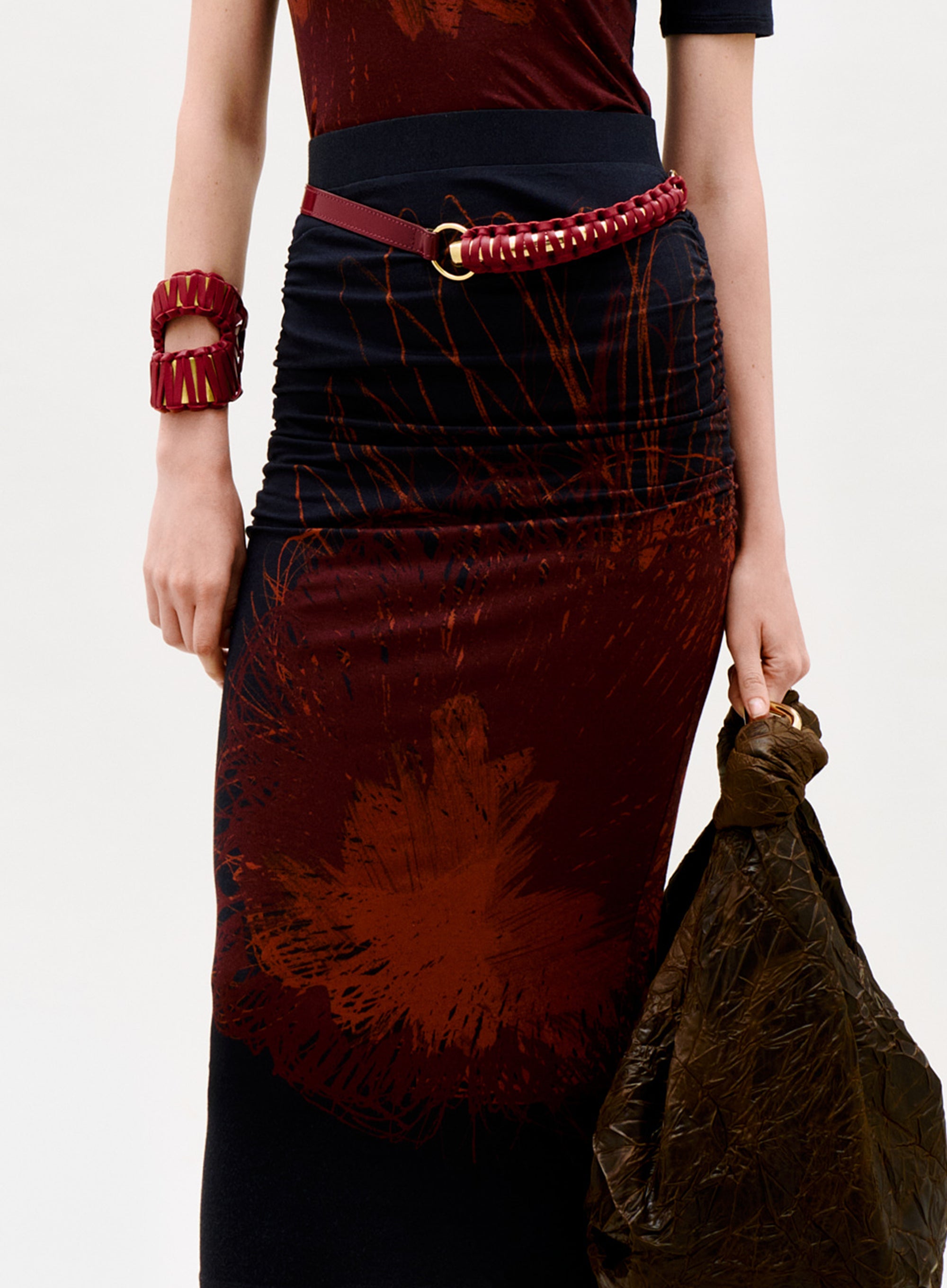 00___Niove_Skirt_Navy_FALL_2026_DETAIL_FRONT