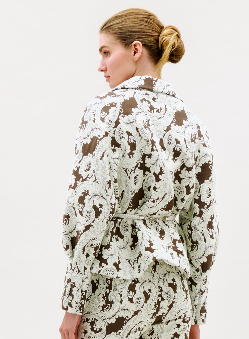 00___Sorrento_Jacket__White_and_brown__FALL_2026_DETAIL_BACK