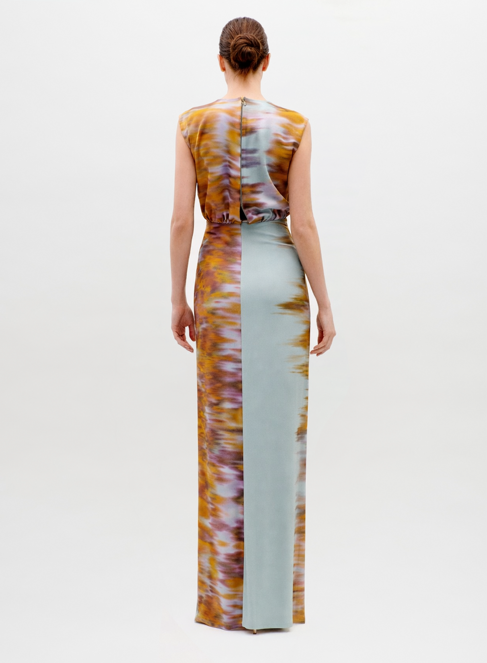 05___Wiwona_Dress__Abstract_Fire_Print_HOLIDAY_CAPSULE_2026_BACK