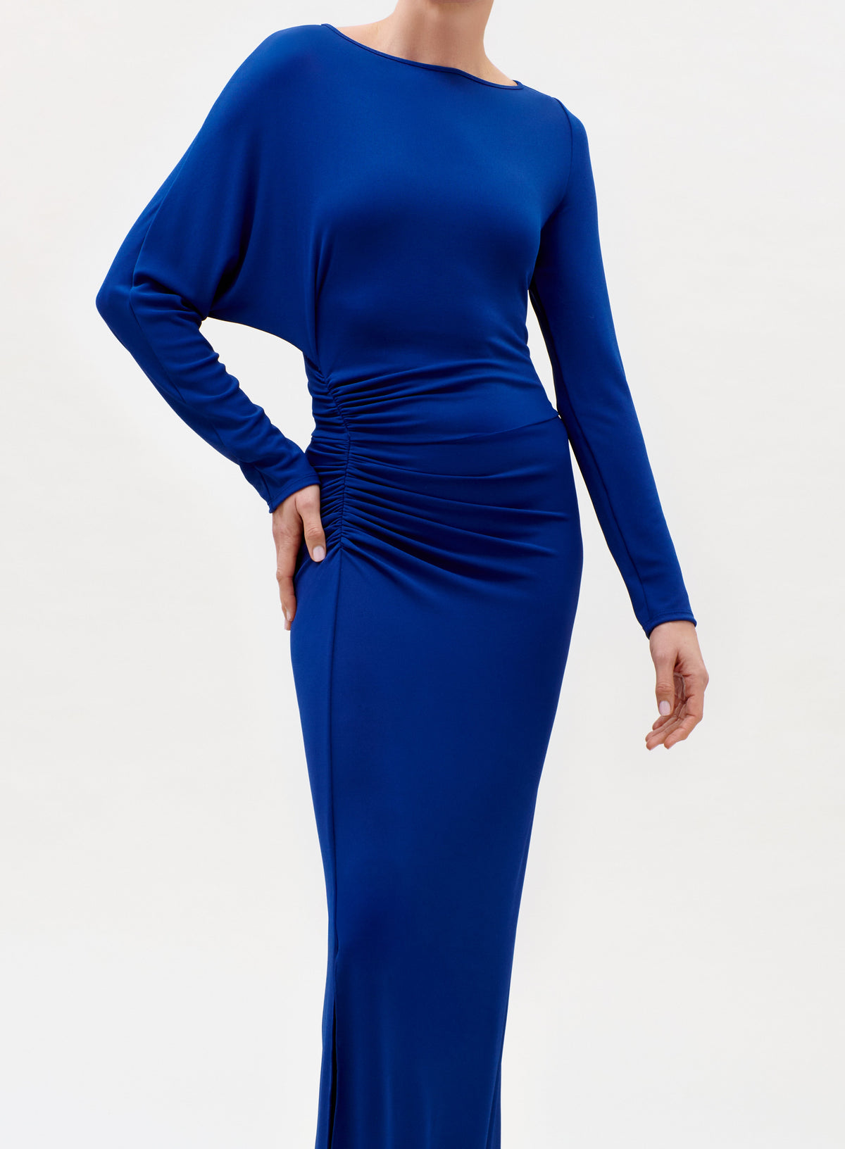 07_LakenDress_Navy_HOLIDAYCAPSULE2026_DETAIL