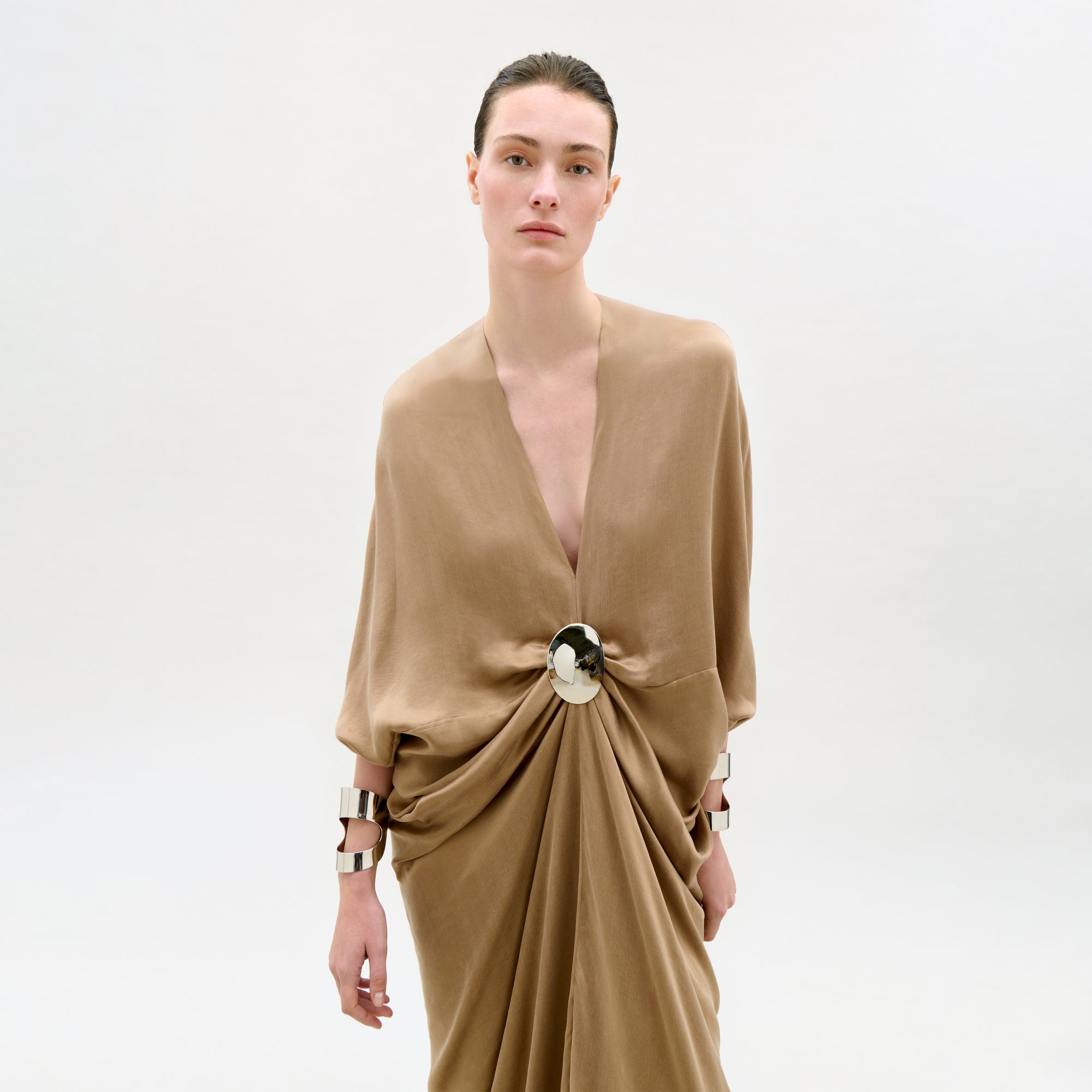 12___Fiore_Tunic___Sand_PRE_FALL_2026_DETAIL_2aaf27ce-703c-4744-86bc-42dc7209d02f
