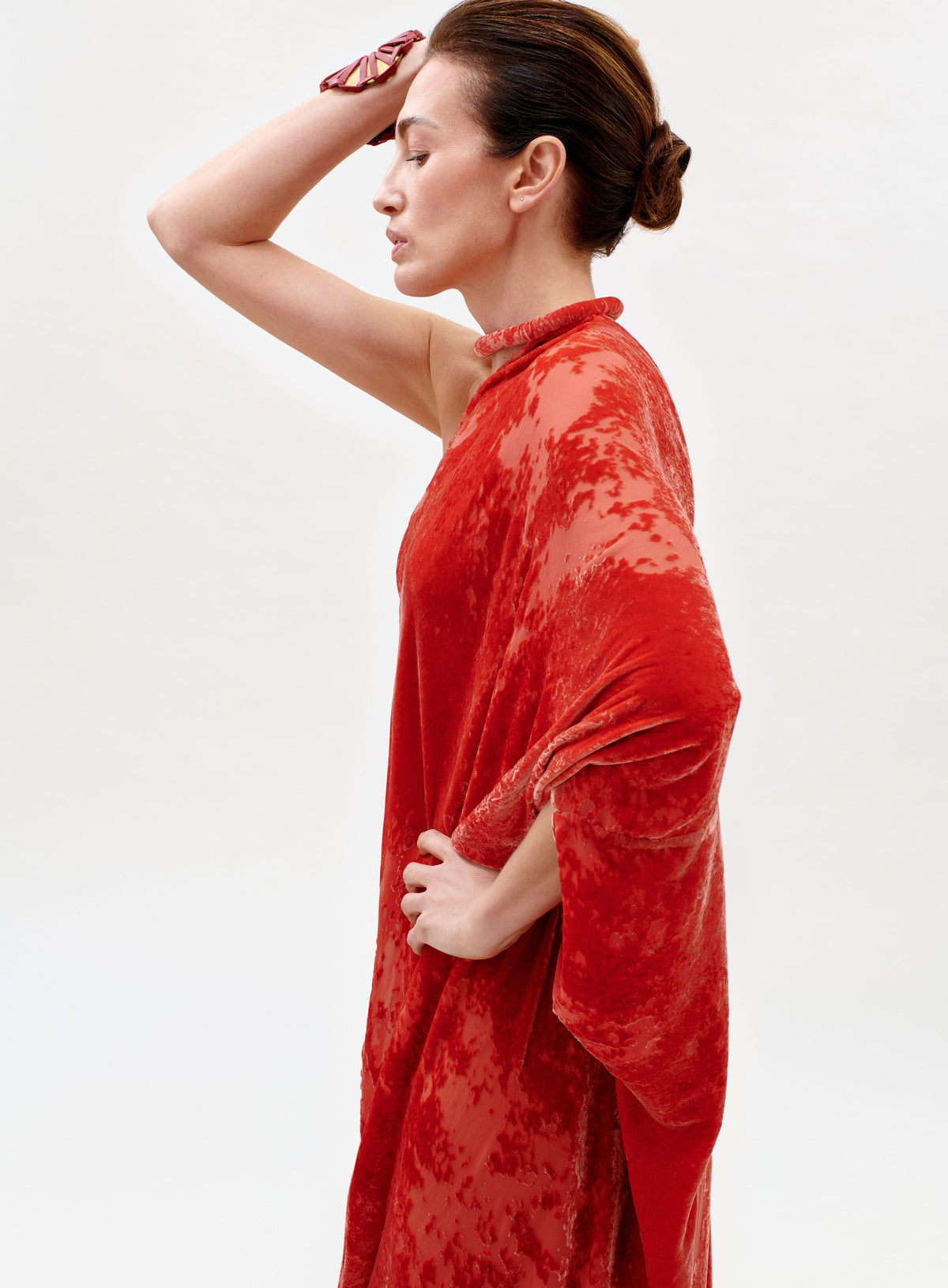 18_EricaDress_Rouge_HOLIDAYCAPSULE2026_DETAIL