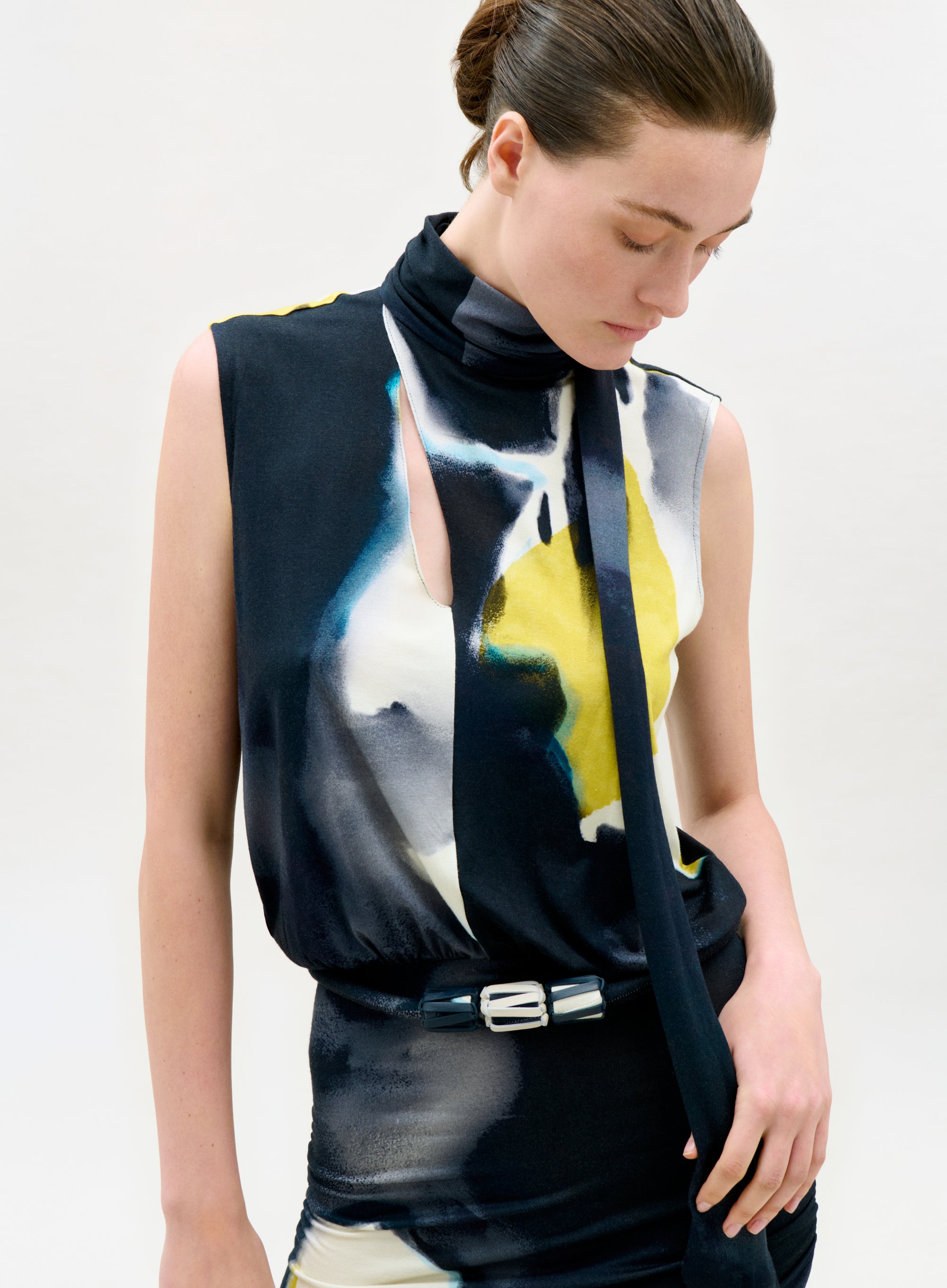 29___Cody_Dress___Navy_PRE_FALL_2026_DETAIL