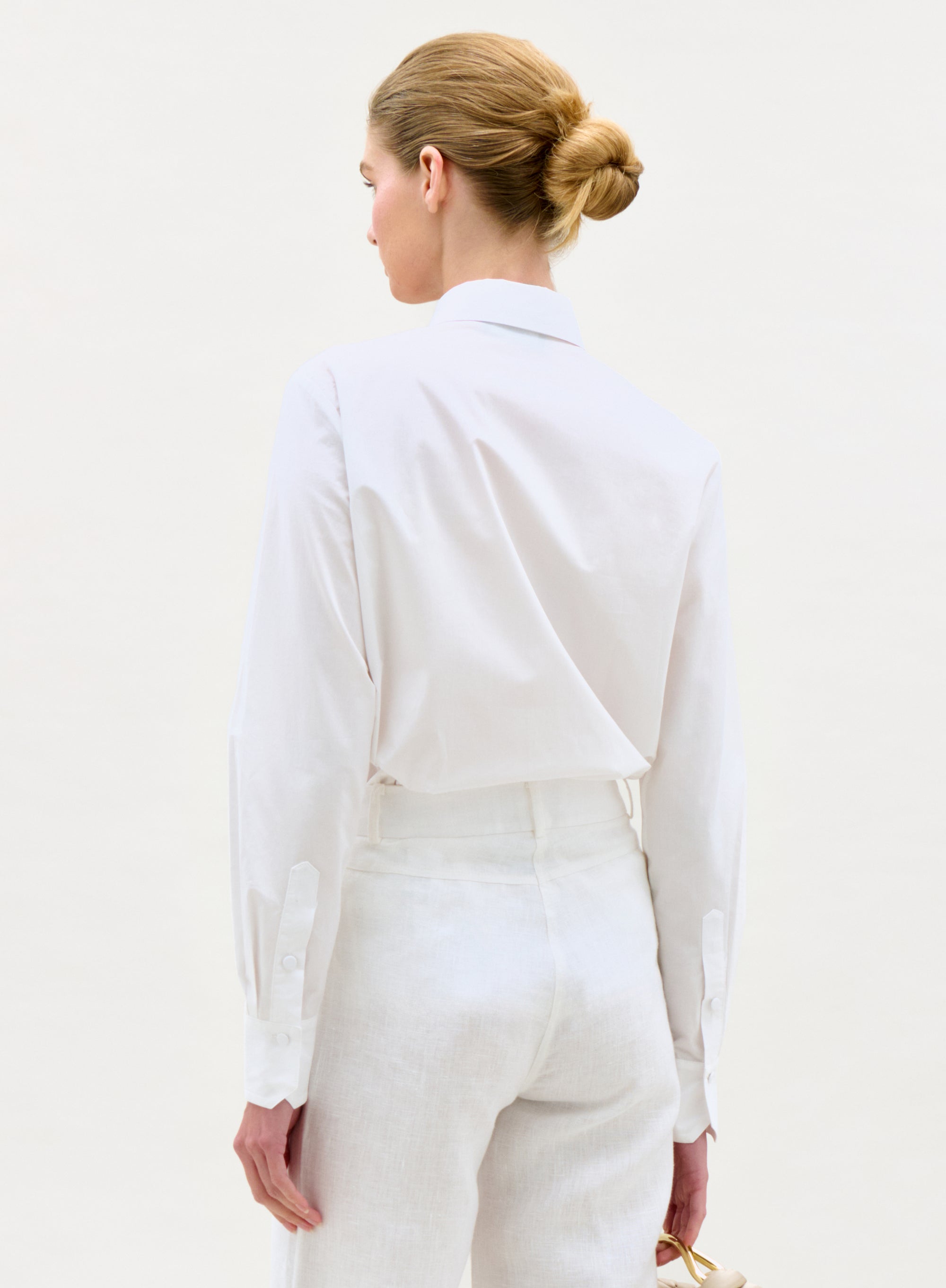 34___Naroa_Blouse___White_BACK