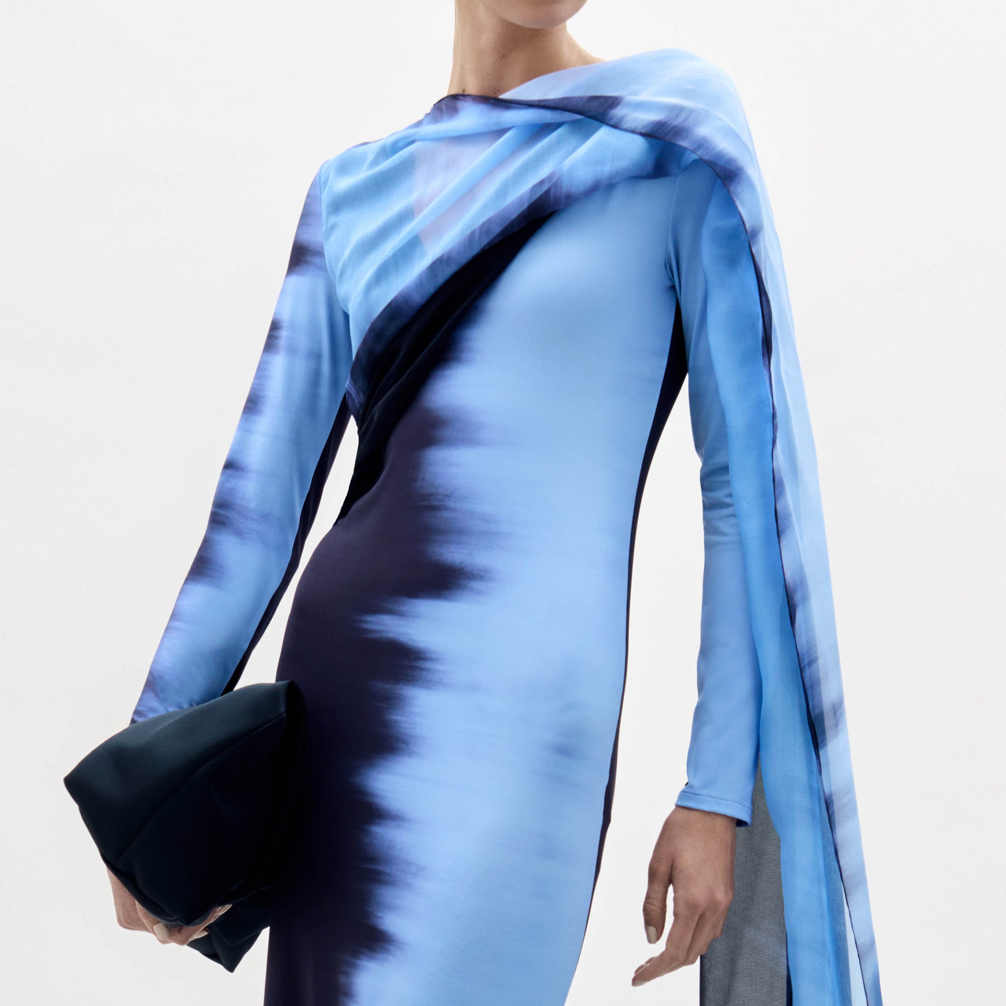35___Moon_Dress___Night_Blue___PRE_SPRING_2026_detail