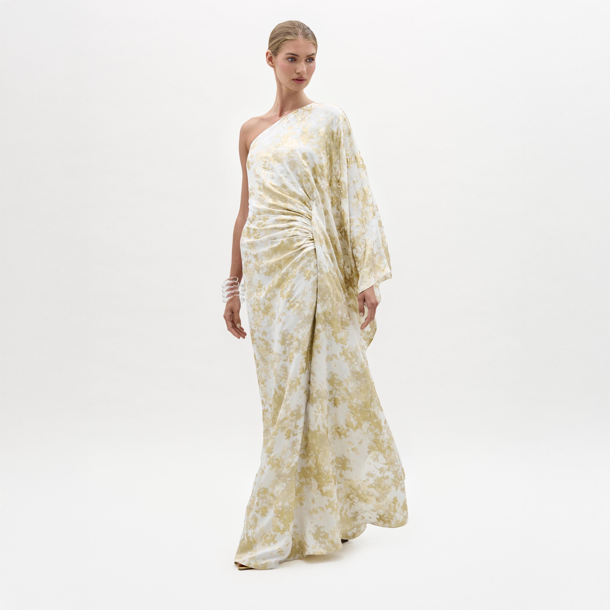 67___Afrodita_Dress___Gold_Lurex_Oli_Bracelet___Clear___SPRING_2026_FRONT_1_34ab6672-1967-4584-9789-07d784062381