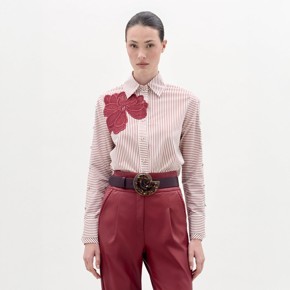 70_PremiumBlouse_CranberryStripes__PRESPRING2026_FRONT
