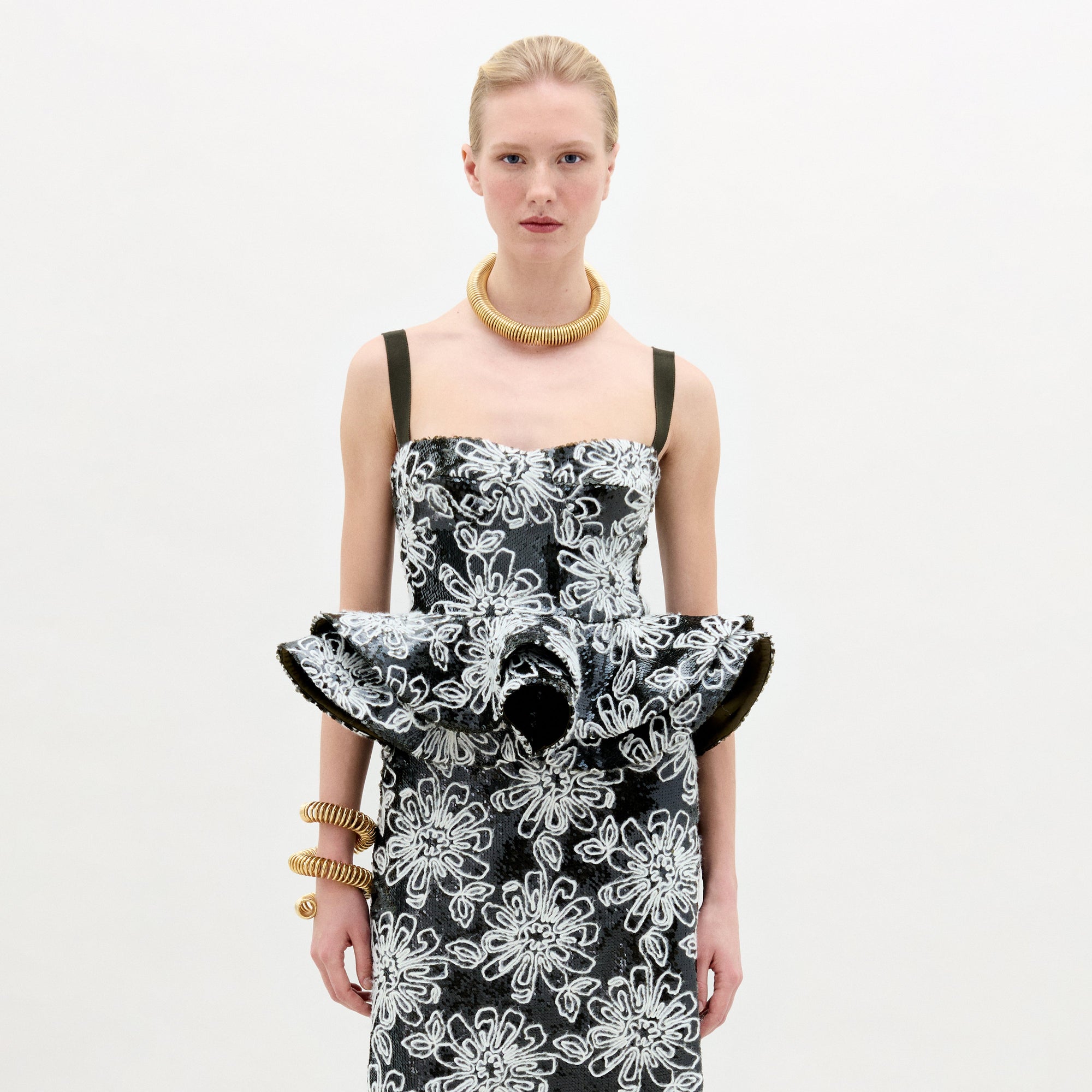 ADRIANA_TOP_-_GREEN_SEQUINS_Front_Holiday_Capsule_2025