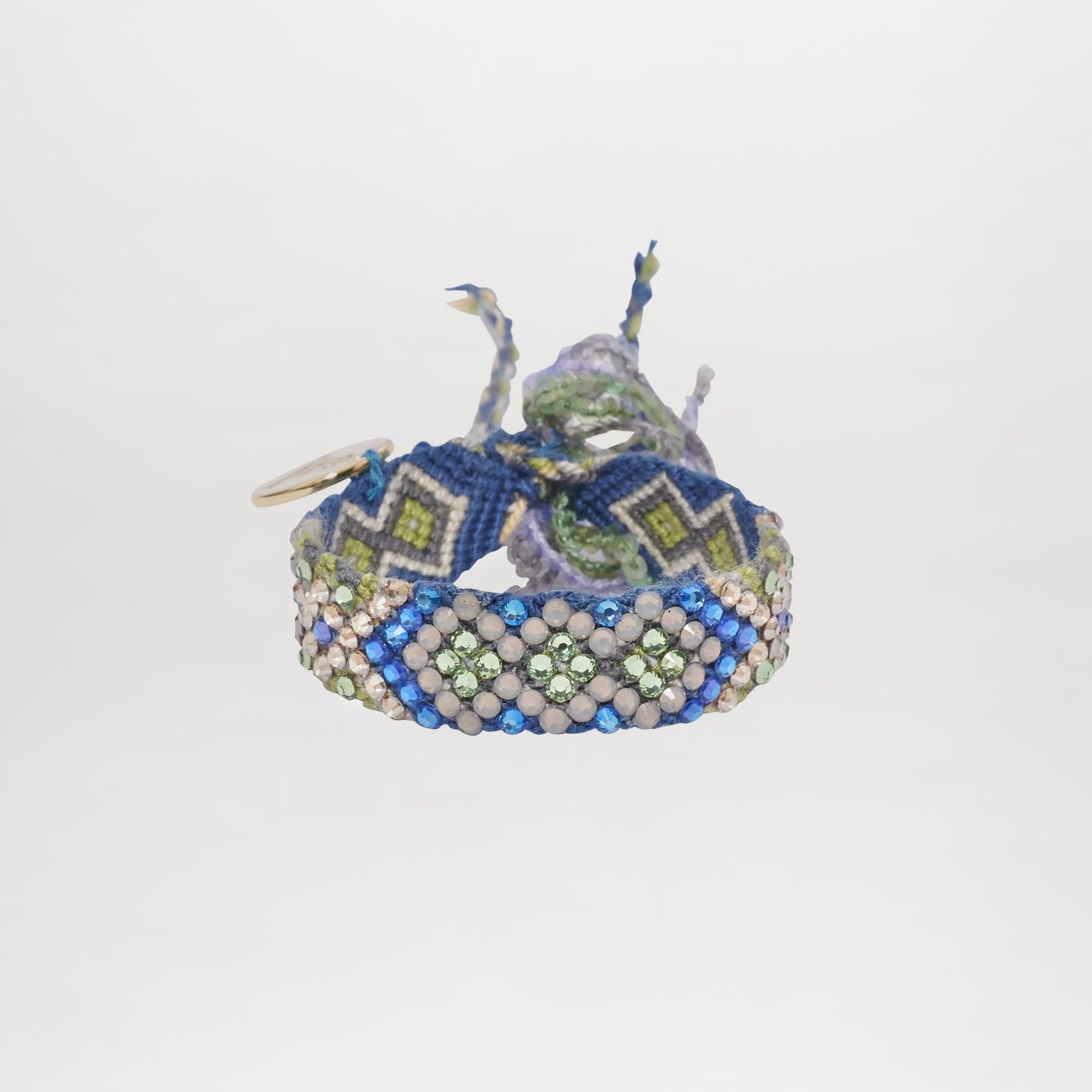 Brazalete_Wayuu_69fe0c2b-e74b-464c-bad9-7c2f4ea42dc4
