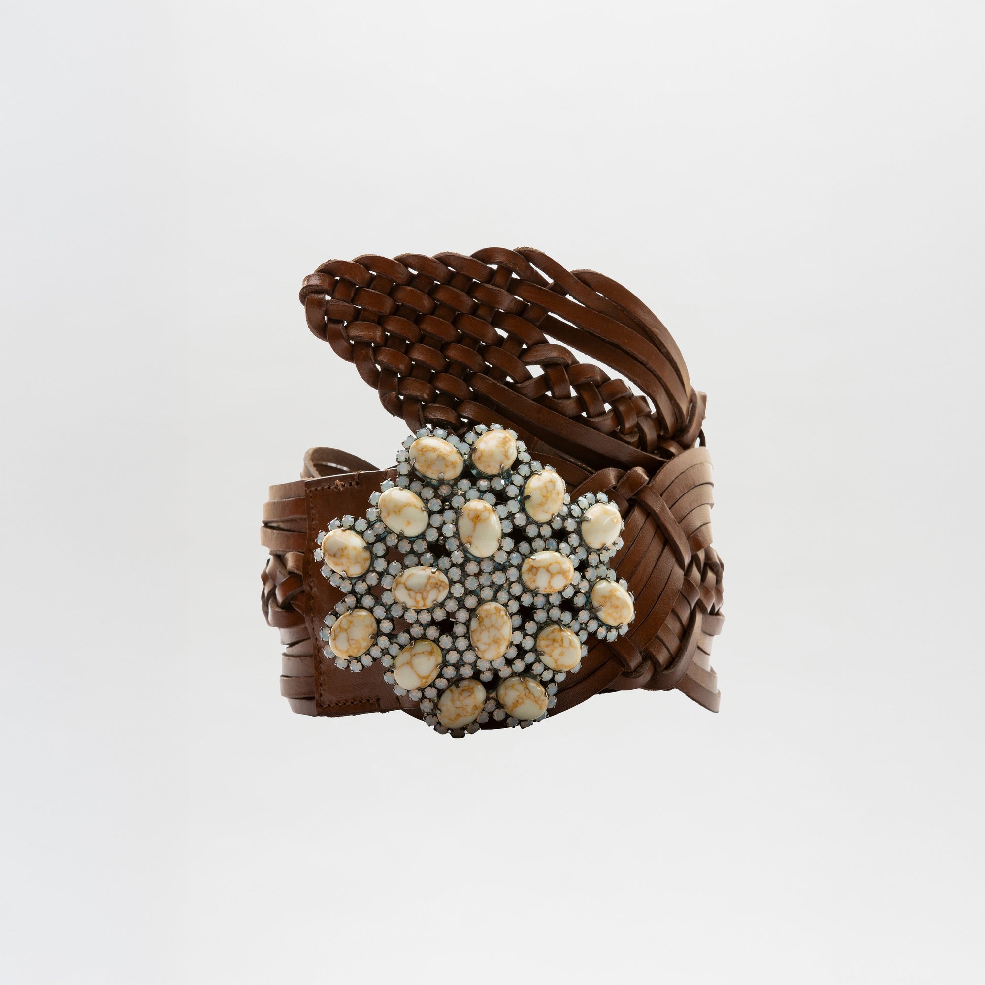 EINES_BELT_-_PEARL_PRE-FALL_2025