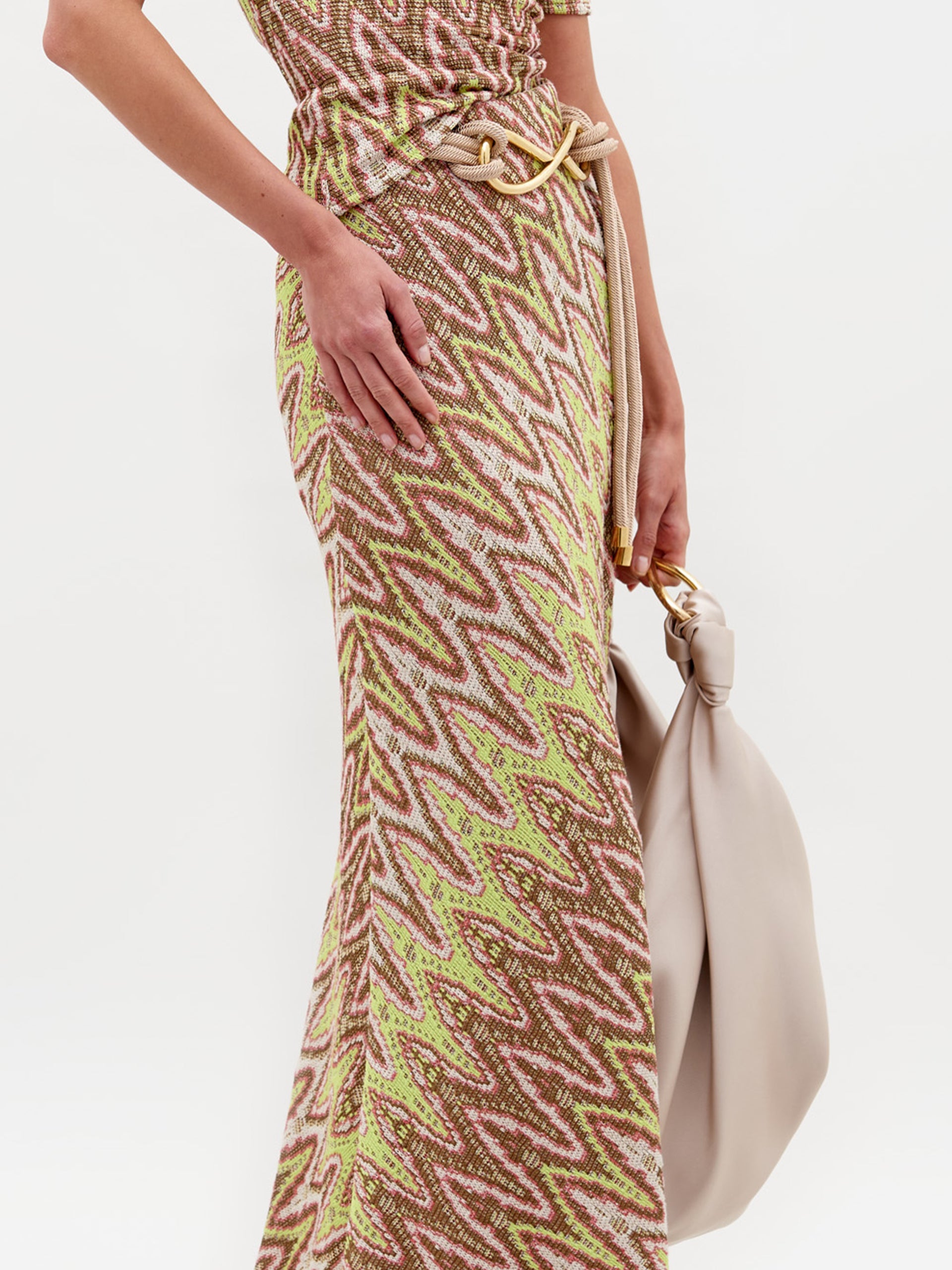 FAMARA_SKIRT_-_ZIGZAG_NEON_DETAIL