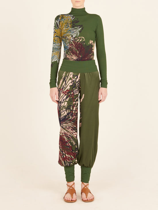 FW23-Ecomm-ImageryOlante-Bodysuit-Green-Floral-Taboo-Pant-Green-Floral-1_3