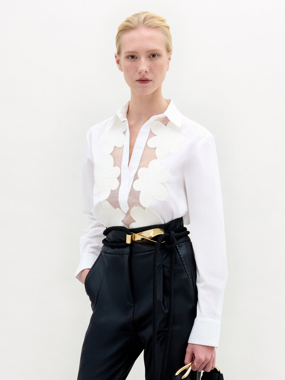 KAROLE_BLOUSE_-_WHITE_FRONT_FALL_2025
