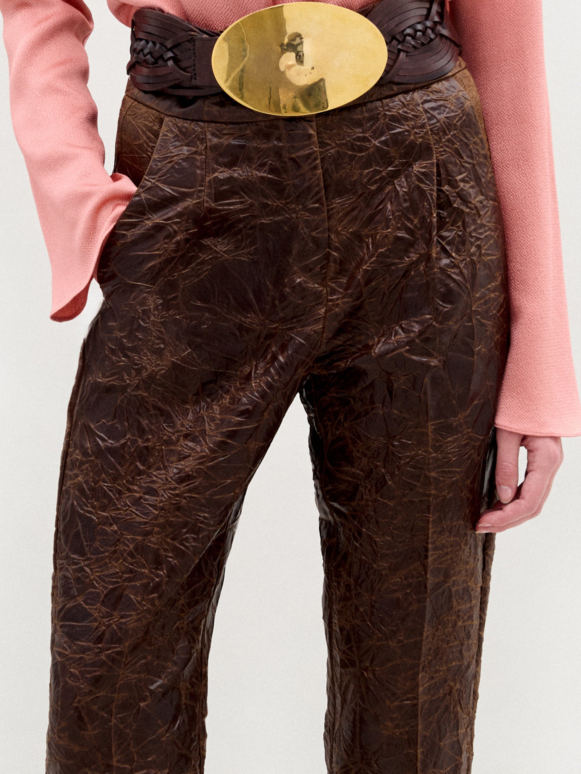 MOAD_PANT_-_CACAO_DETAIL_FALL_2025_d9895b10-6af9-4246-a65e-c2700492d444