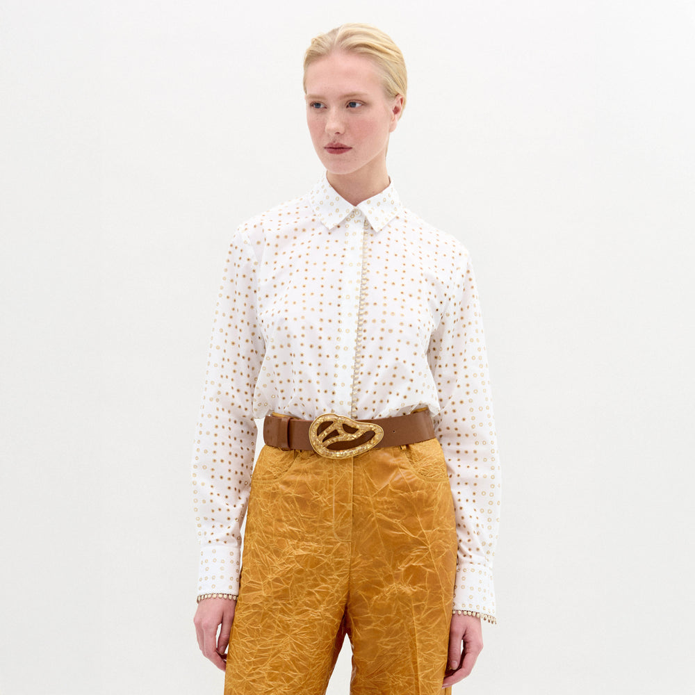 NAROA_BLOUSE_-_WHITE_GOLD_DOTS_FRONT_FALL_2025_ed344bec-b6fb-4972-891e-00223d81e095