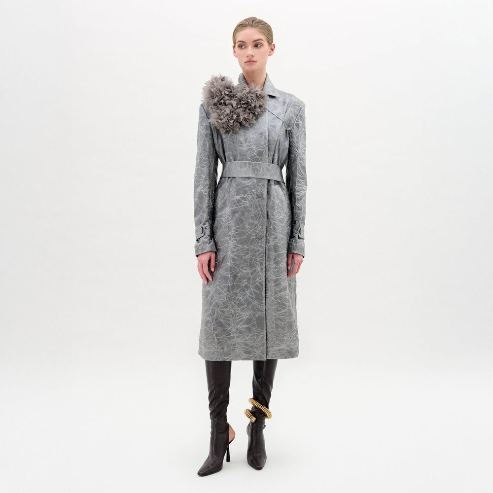 NILO_TRENCH_ROMY_COLLAR_PIECE_-_SILVER_Front_FALL_2025_3c508ea1-b0b2-47ef-8a19-087785d10130