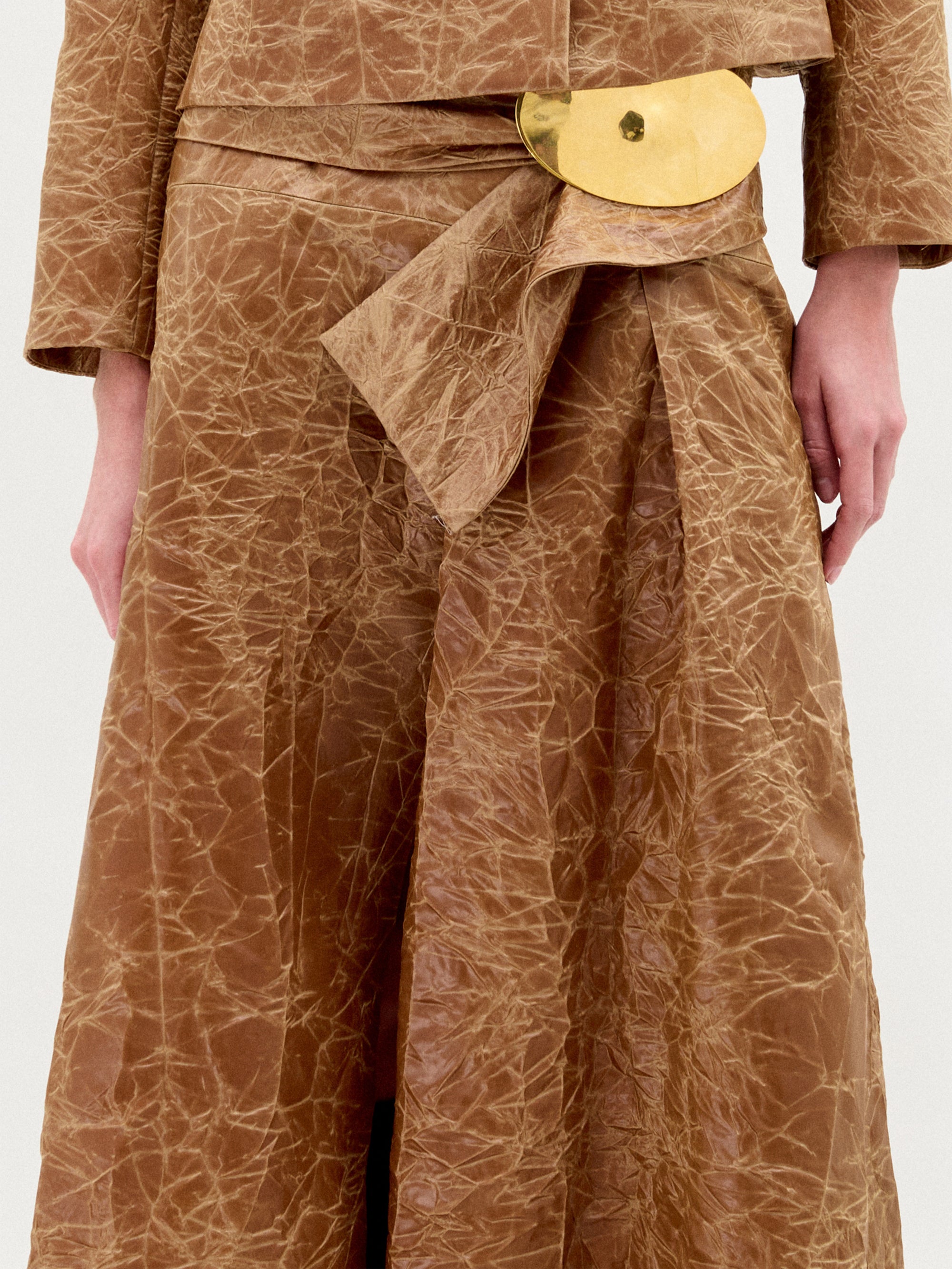 OLGA_SKIRT_-_CARAMEL_DETAIL_FALL_2025_1_1698e3f6-8283-46f3-9900-5cd3a09a3d3f