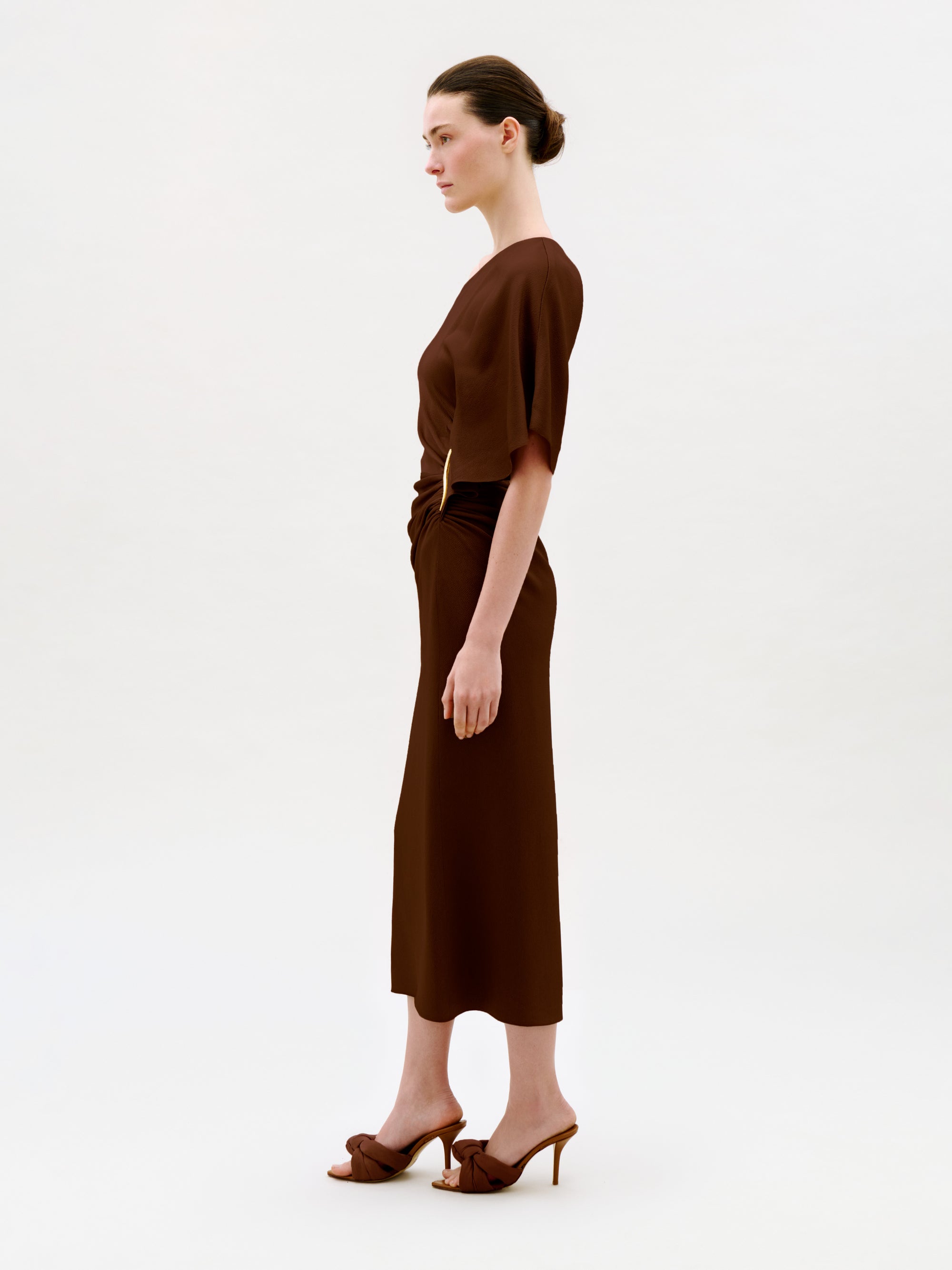 ObyDress-Brown_BACK_FALL2026