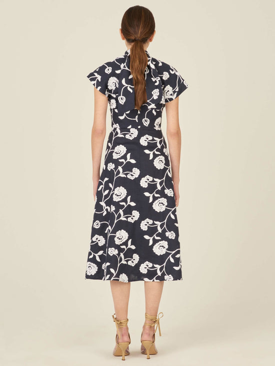 PF23-ECOM-LEA-DRESS-NAVY-EMBROIDERED-LINEN-2