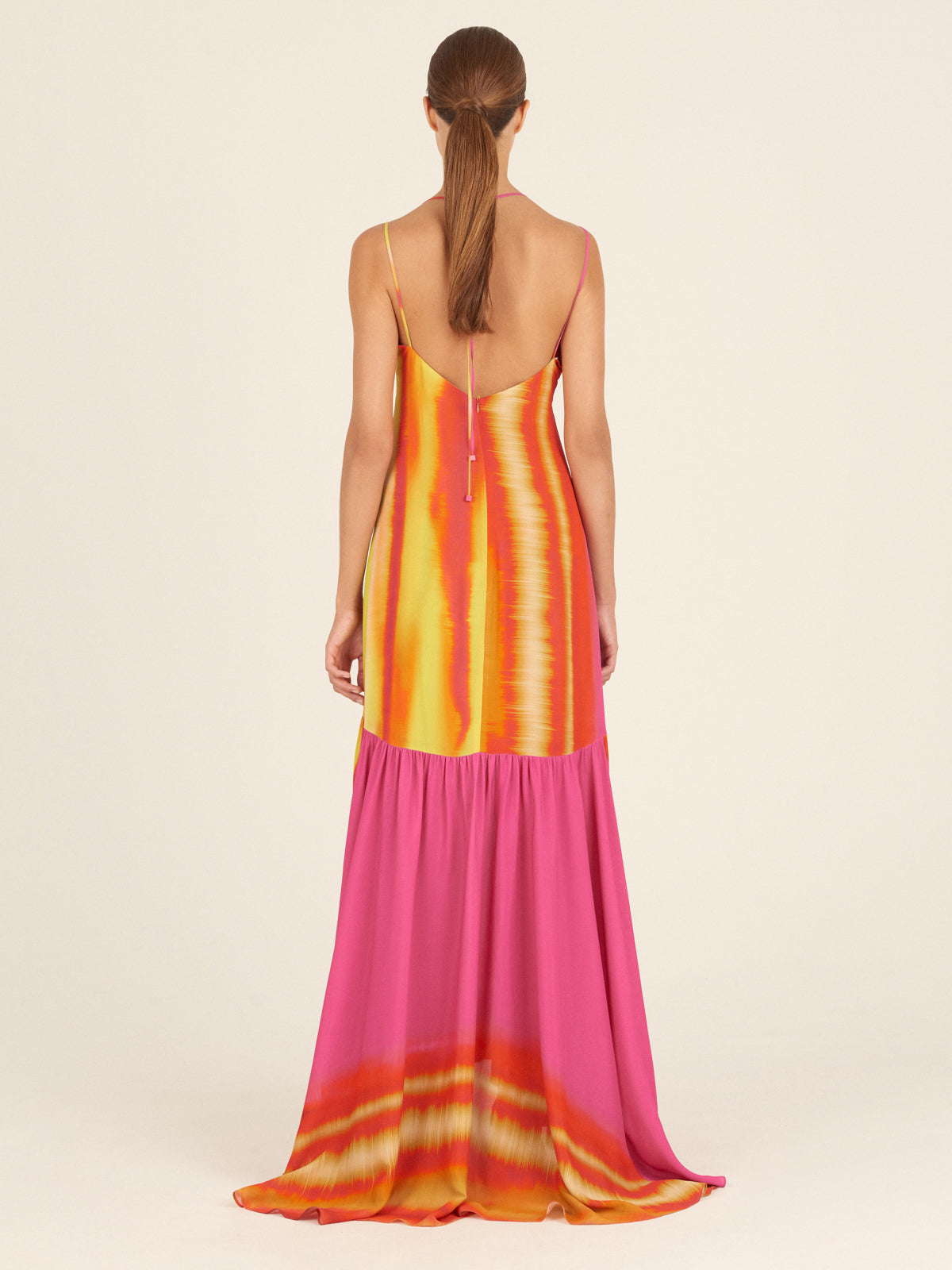 SS23-ECOM-EVA-DRESS-1_d925e81c-7b6a-4f78-ae34-4ae96a891f10