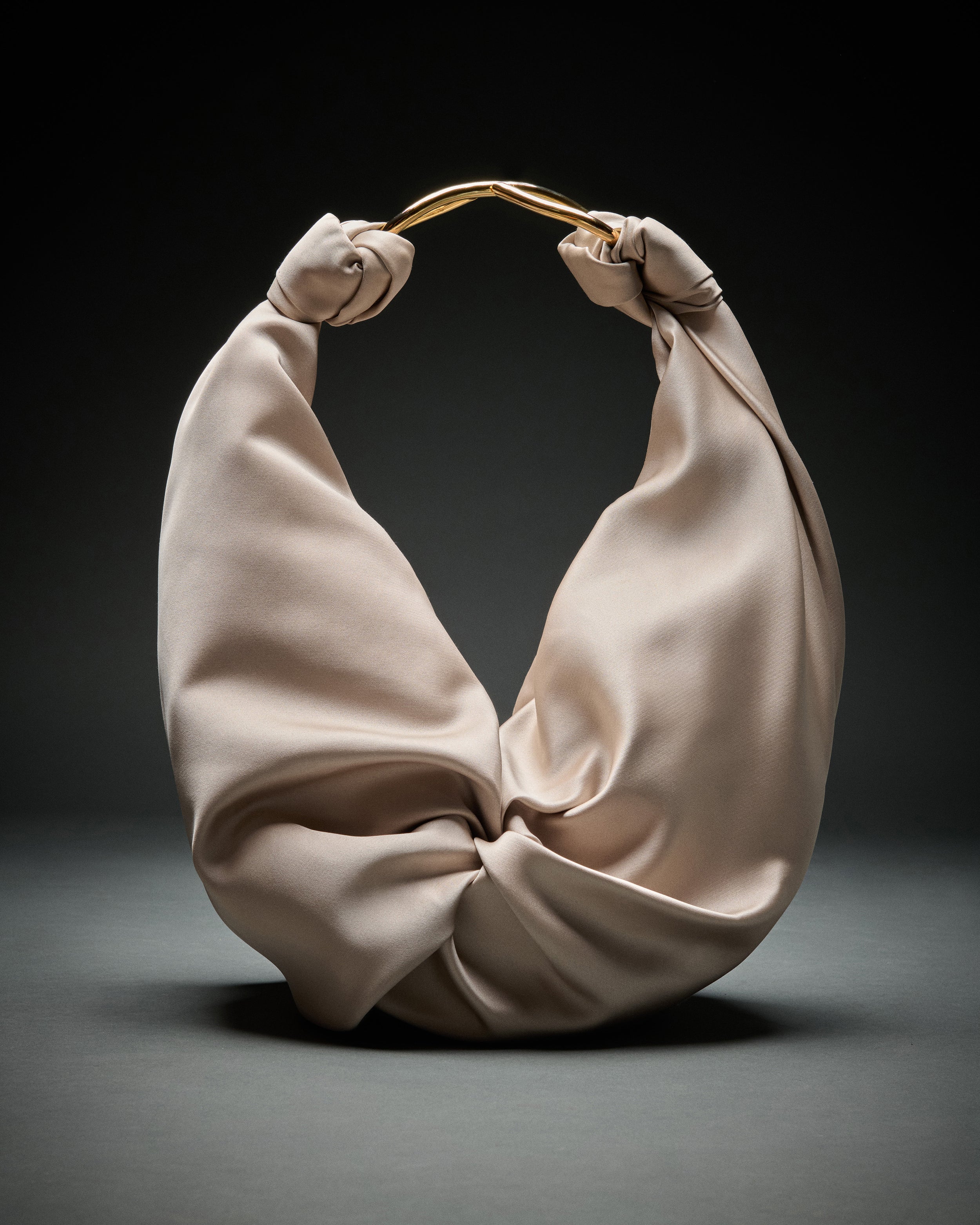 Sofia_Bag_-_Beige_Maxi_a7be2088-d1e3-4d69-a678-ece5fcd31166