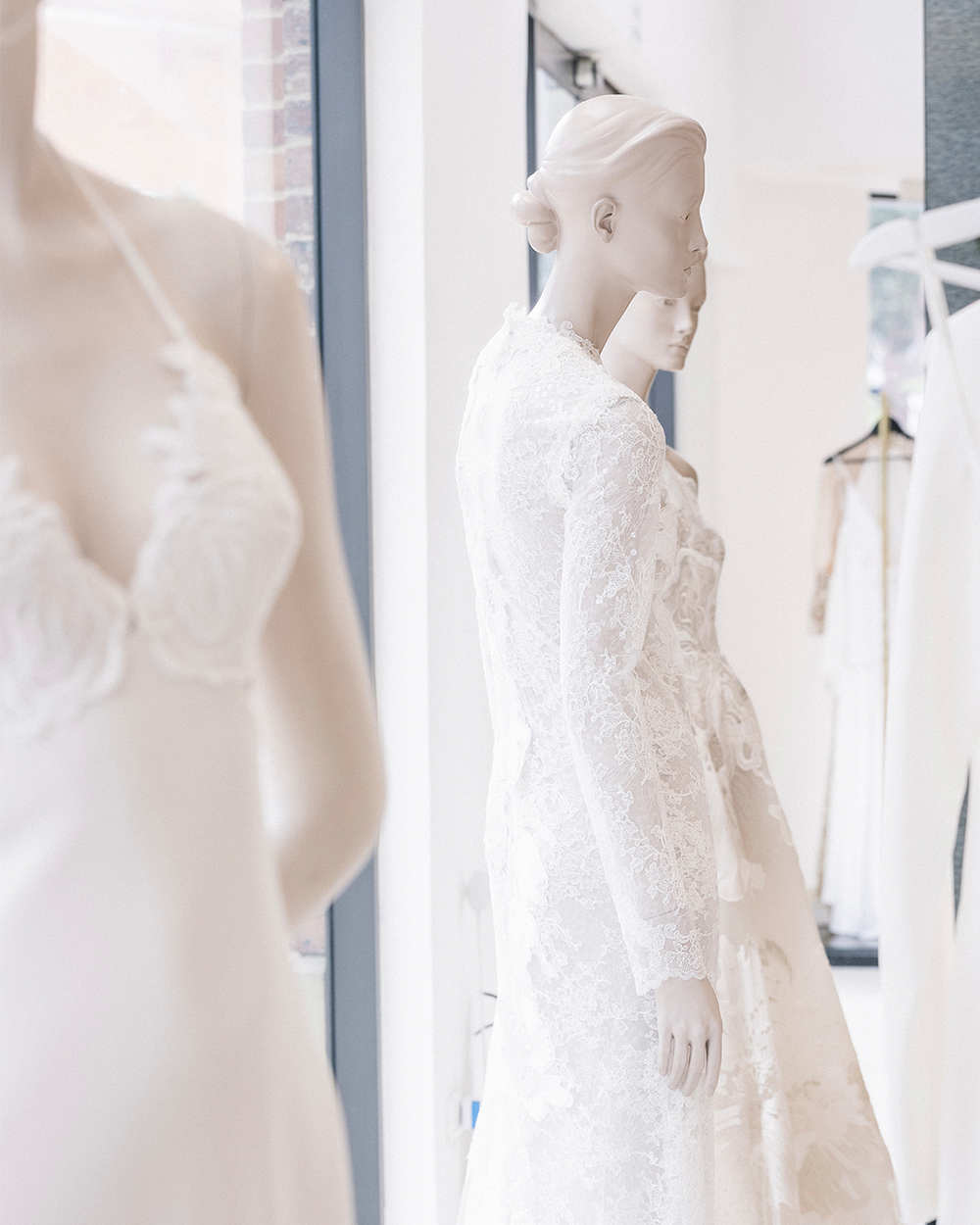 wedding_mannequins