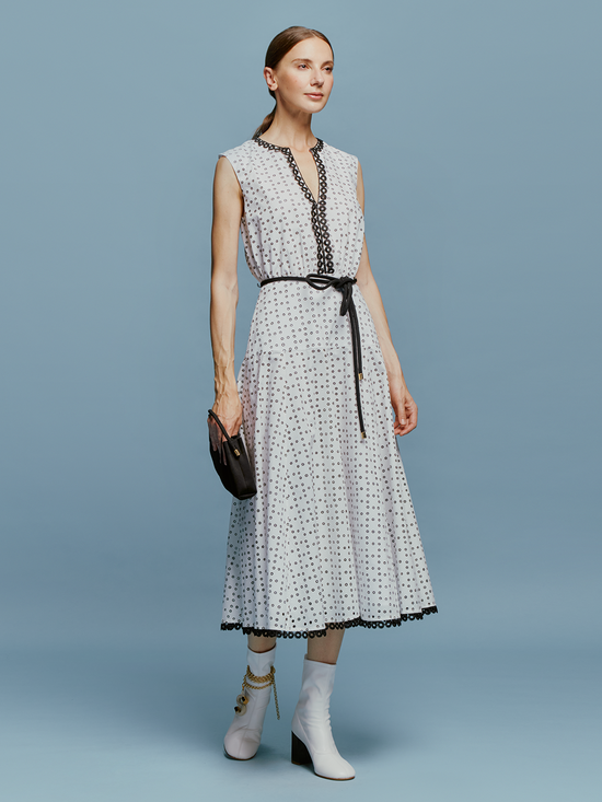 BORA_DRESS_-_WHITE_BLACK_DOTS_FRONT